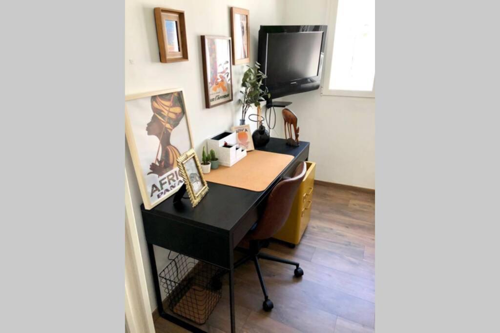 Beautiful And Renovated Apartment In The Center Valencia Luaran gambar
