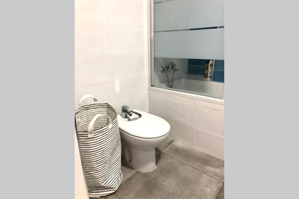 Beautiful And Renovated Apartment In The Center Valencia Luaran gambar