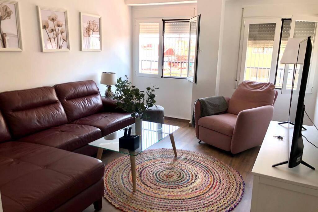 Beautiful And Renovated Apartment In The Center Valencia Luaran gambar